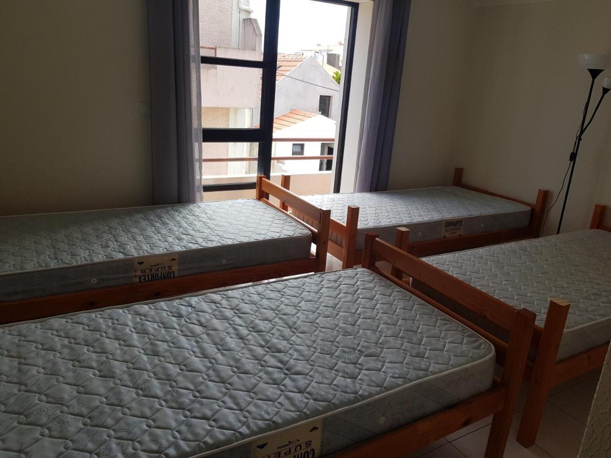 Mikes Beach Apartment Торрейра Екстер'єр фото