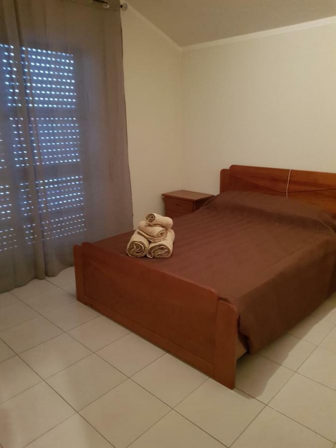Mikes Beach Apartment Торрейра Екстер'єр фото