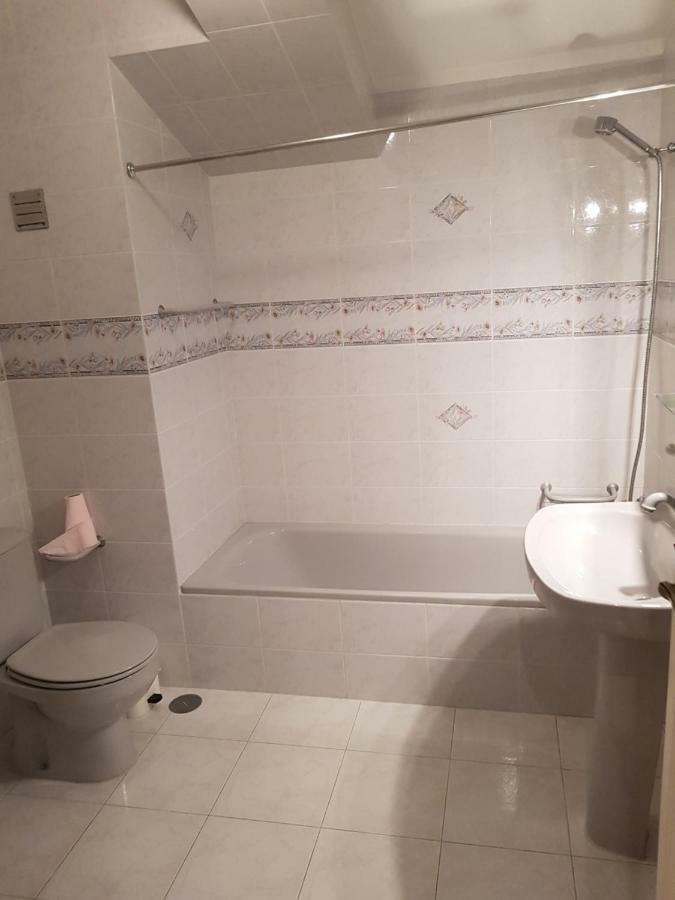 Mikes Beach Apartment Торрейра Екстер'єр фото